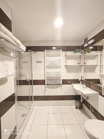 Улучшенный номер с кроватью размера «king-size» в Отеле Hotel Milenium